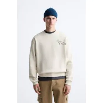 SWEATSHIRT WITH CONTRAST EMBROIDERY
